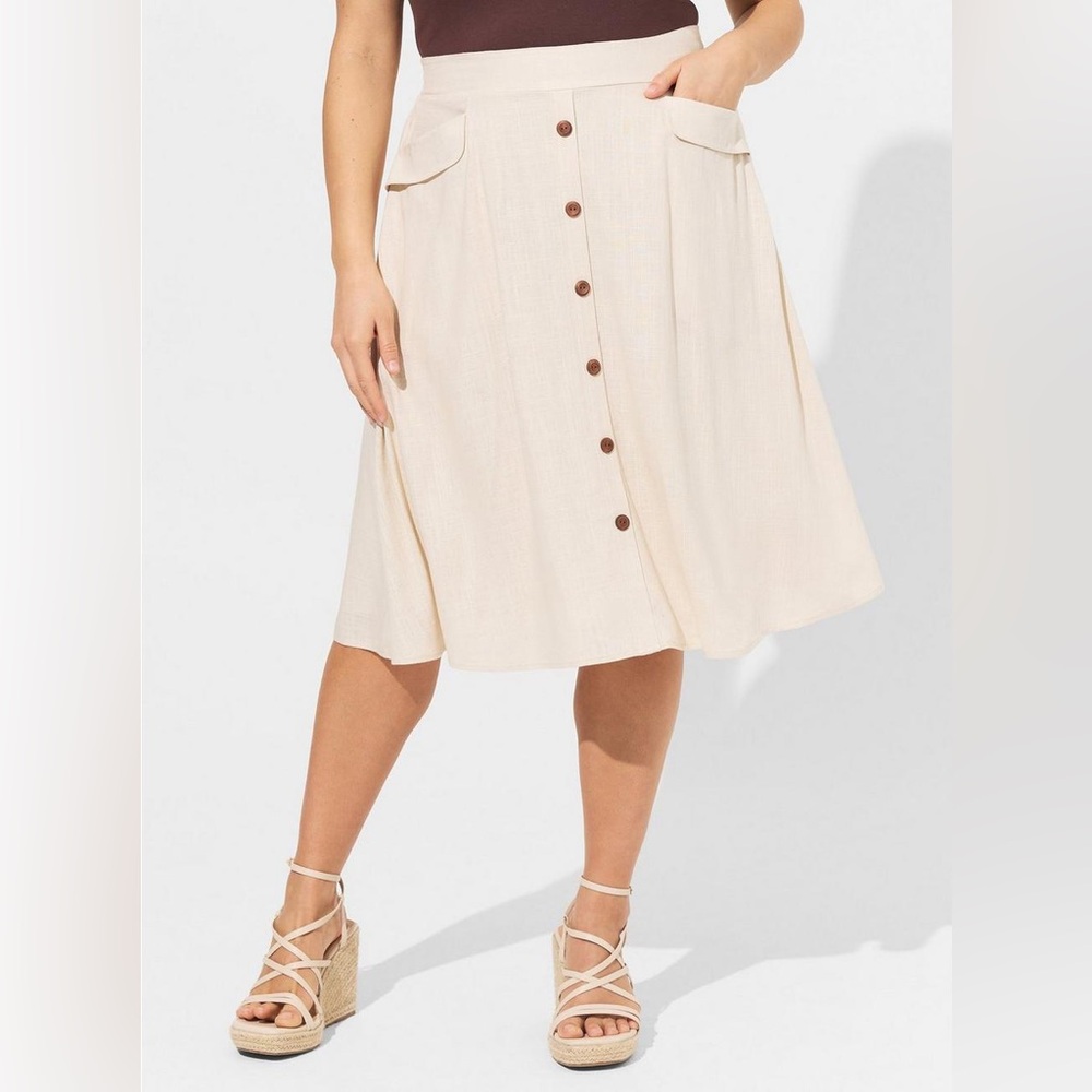 Torrid - NWT Midi Linen Button Up Skirt in Natural